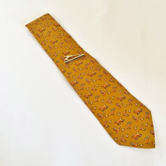 FERRAGAMO Silk Tie and VALENTINO Vintage Gold Tie Clip - Picture 11 of 12